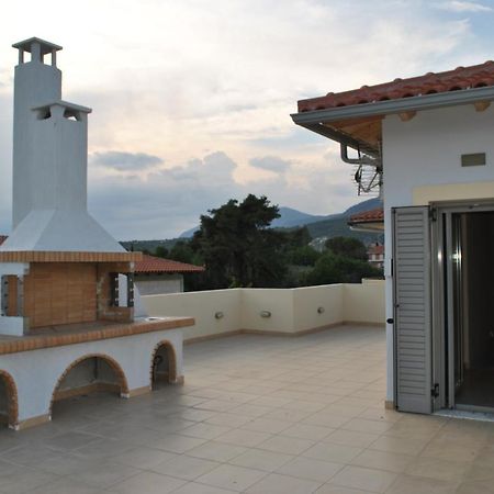 Artemis - Marina Apartments Evia Kültér fotó